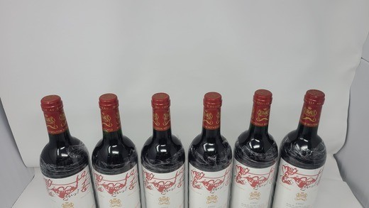 Mouton 1995