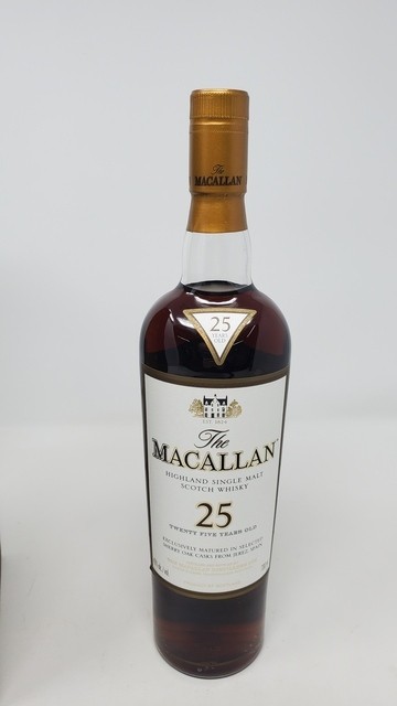 Macallan 25 Year Old Sherry Oak Mid 2000s