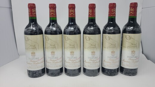 Mouton 1993