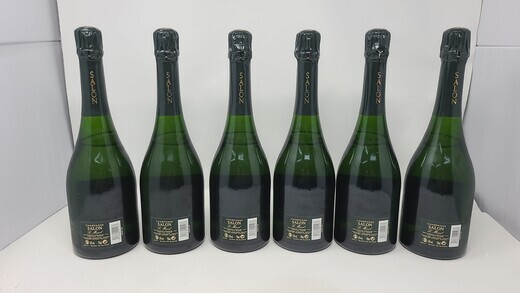 Salon Le Mesnil 2004
