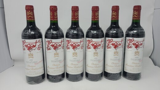 Mouton 1995