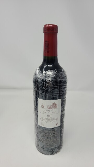 Latour 2001